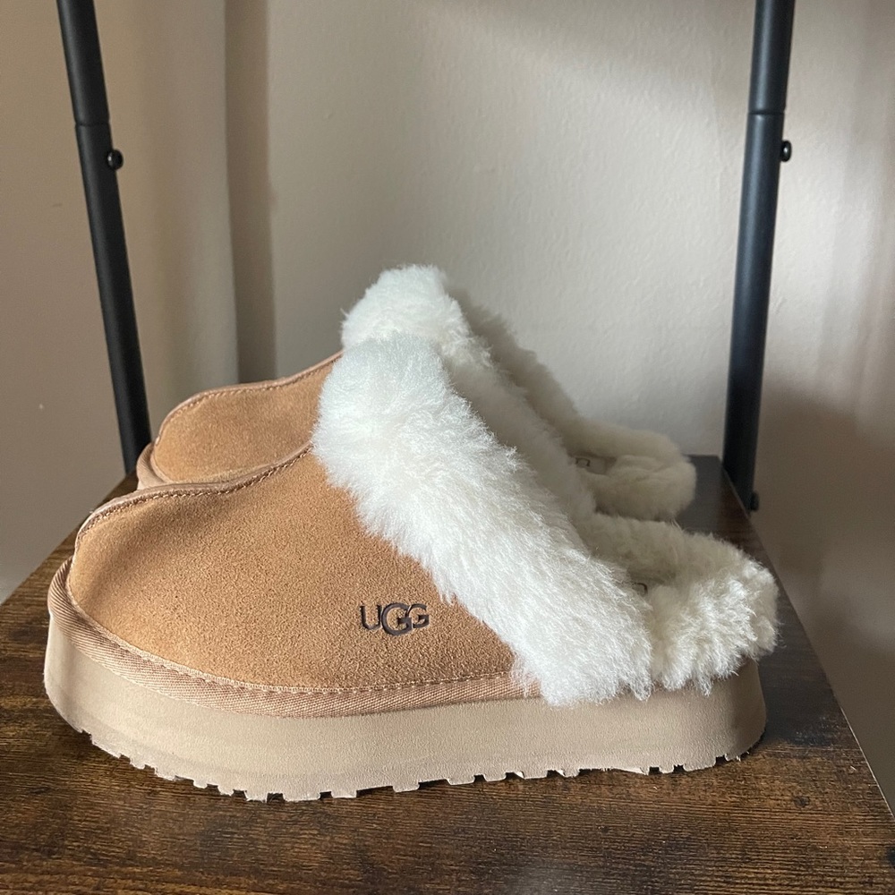 Ugg Disquette platform slippers in Chestnut